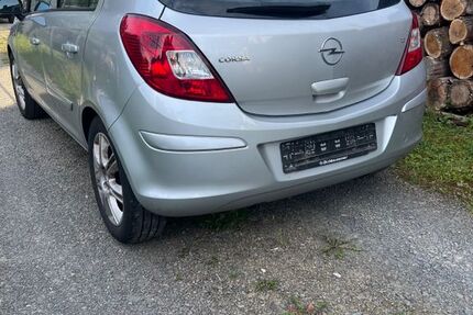 Opel Corsa 111.800 km 3.200 &euro; Bergneustadt 51702