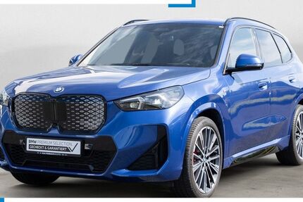 BMW iX1 2.905 km 49.390 &euro; Overath-Vilkerath 51491
