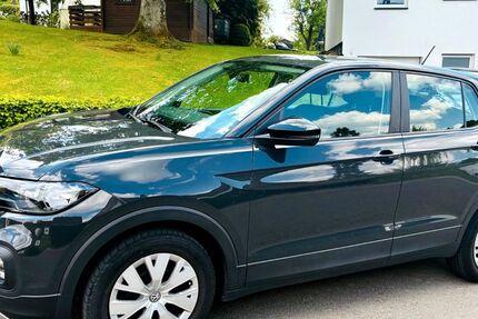 VW T-Cross 88.000 km 12.500 &euro; Wiehl 51674
