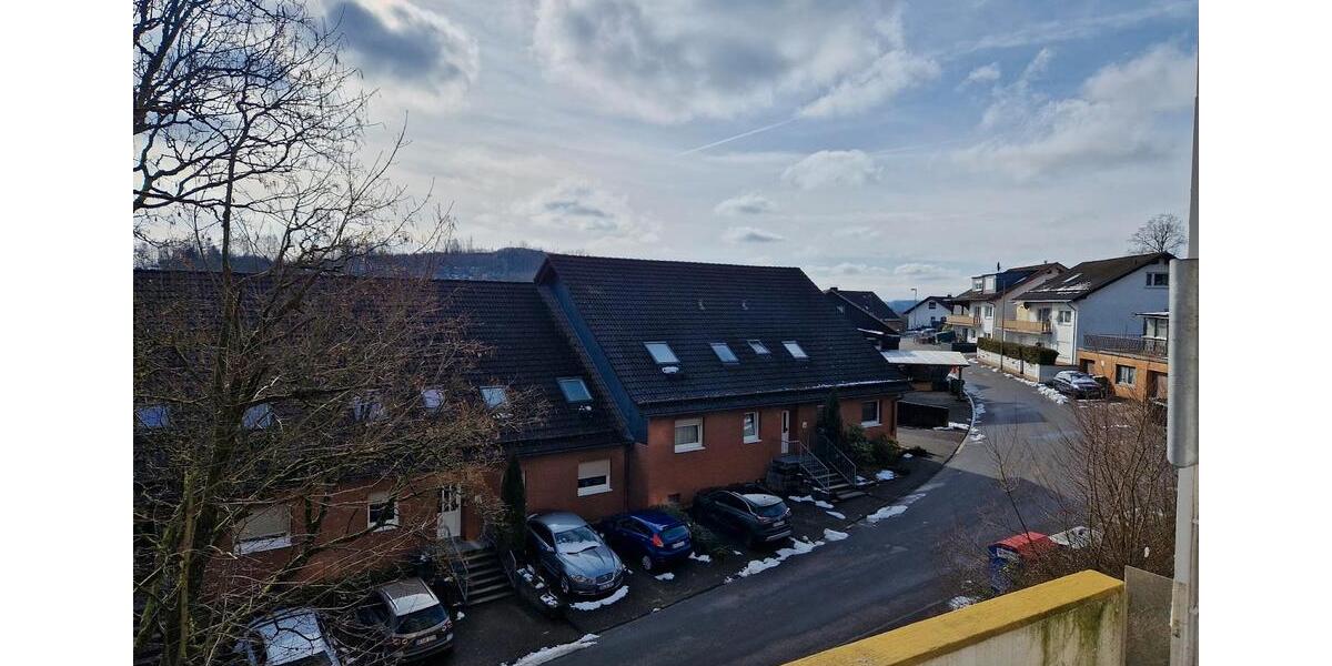 Etagenwohnung Bergneustadt - 3 Zimmer, 79 m&sup2;, 595&euro; | Angebot:24802216