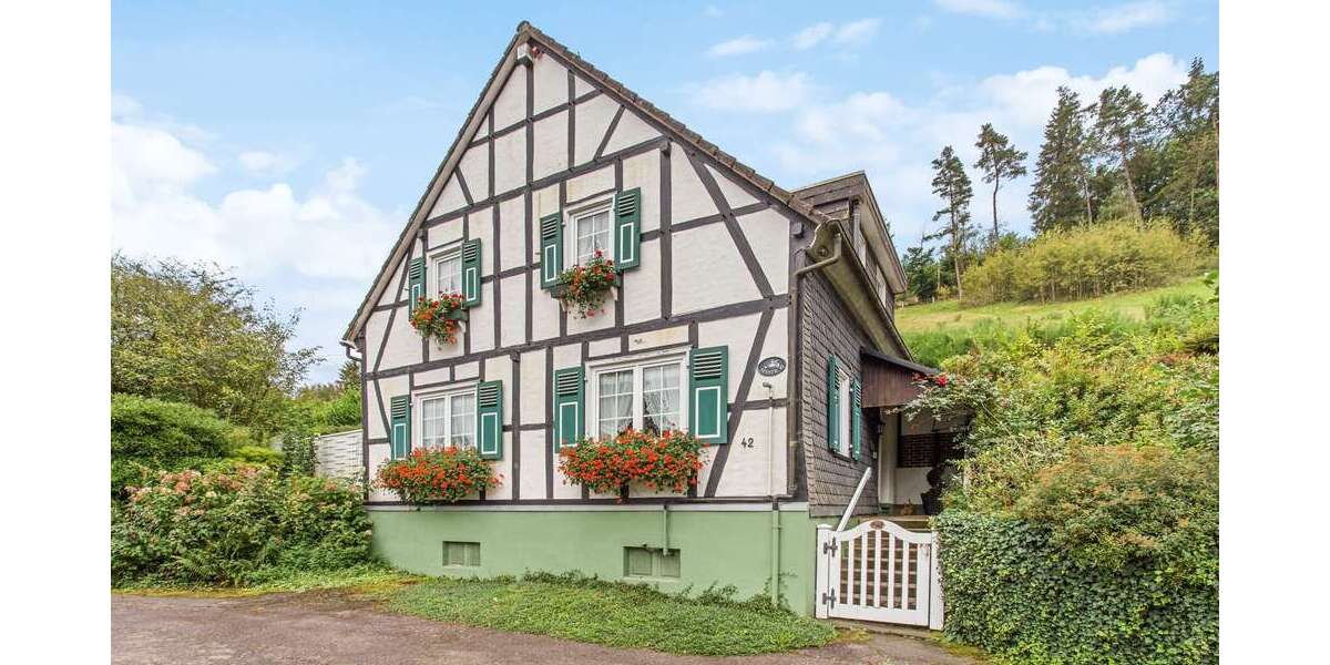 Einfamilienhaus Drolshagen - 4 Zimmer, 170 m&sup2;, 199.000&euro; | Angebot:25172902