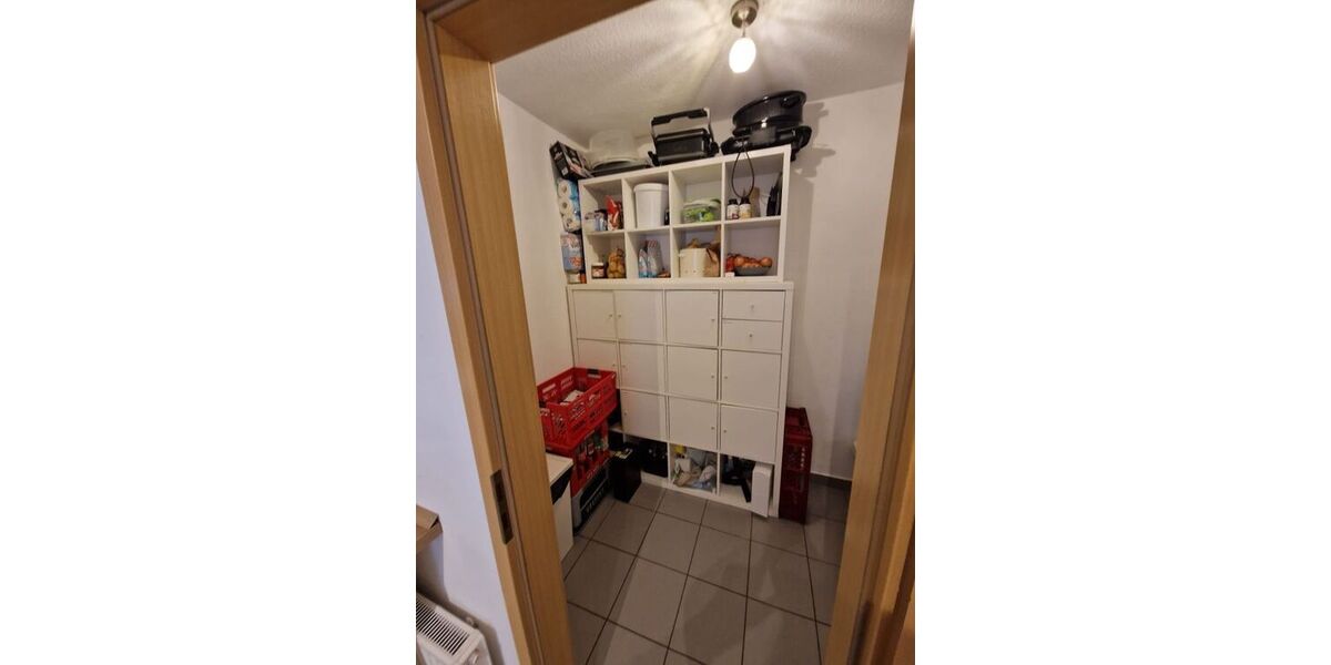 Sonnige 3,5 Z., Balkon, Küche, Diele, Bad, Gäste Bad. HWR. EGre - 3.5 Plettenberg | Angebot:25931702