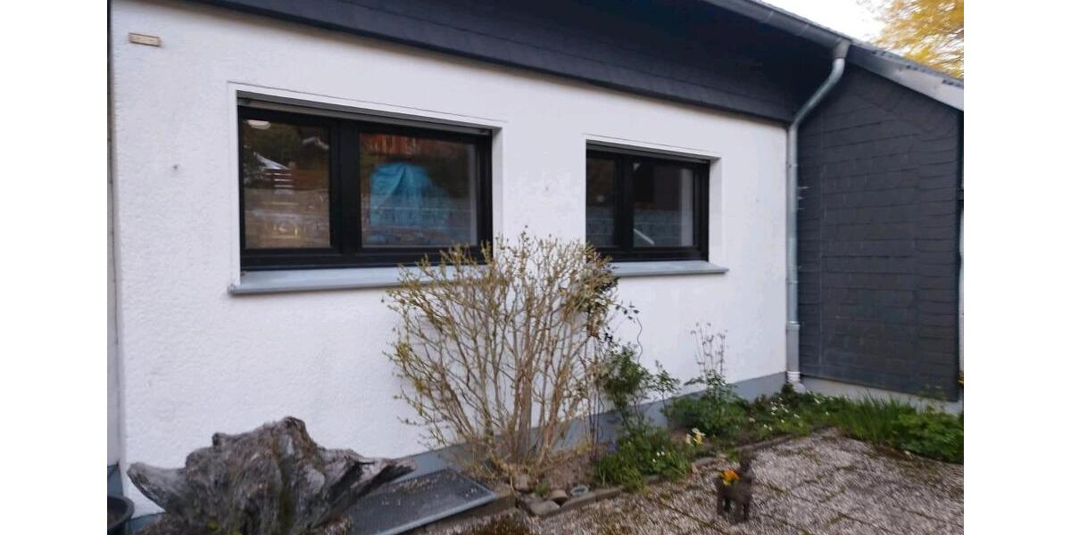 Erdgeschoßwohnung Bergneustadt - 3 Zimmer, 84 m&sup2;, 672&euro; | Angebot:27550518