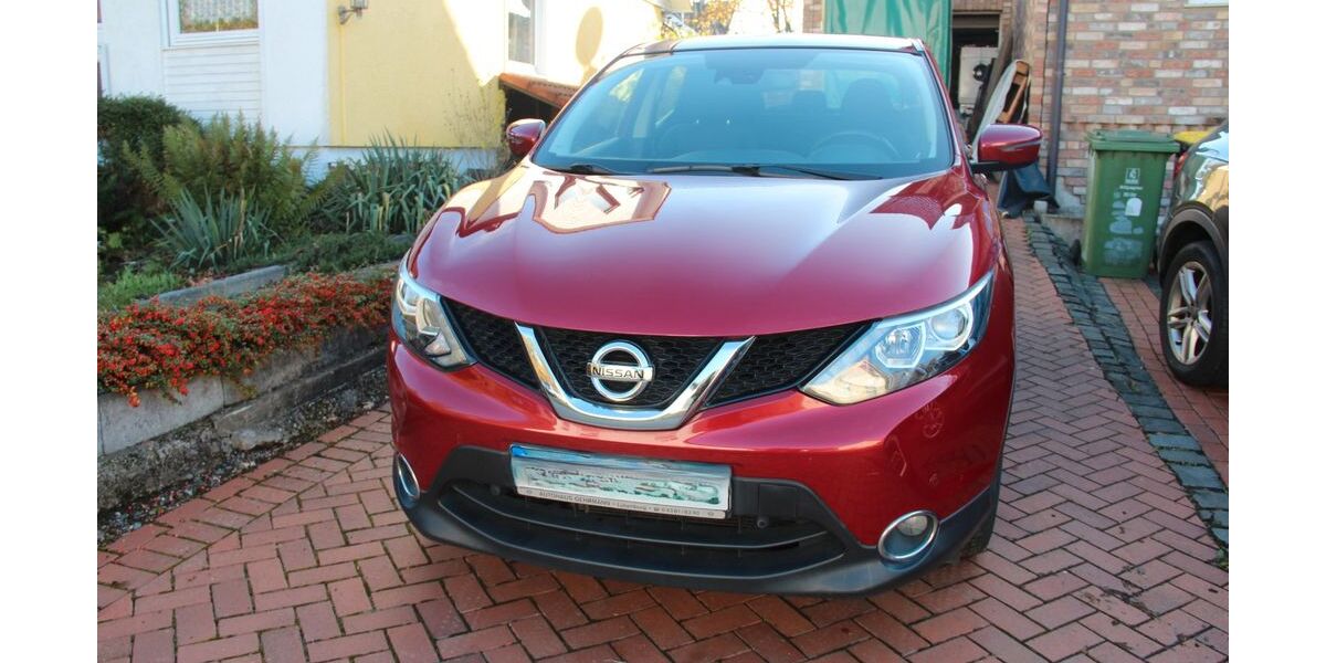 Nissan Qashqai 118.500 km 10.300 &euro; Eitorf 53783