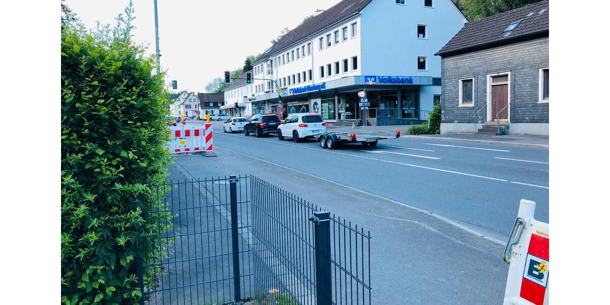 Gewerbeobjekt Gummersbach Berstig Süd - 2.200&euro; | Angebot:24695816
