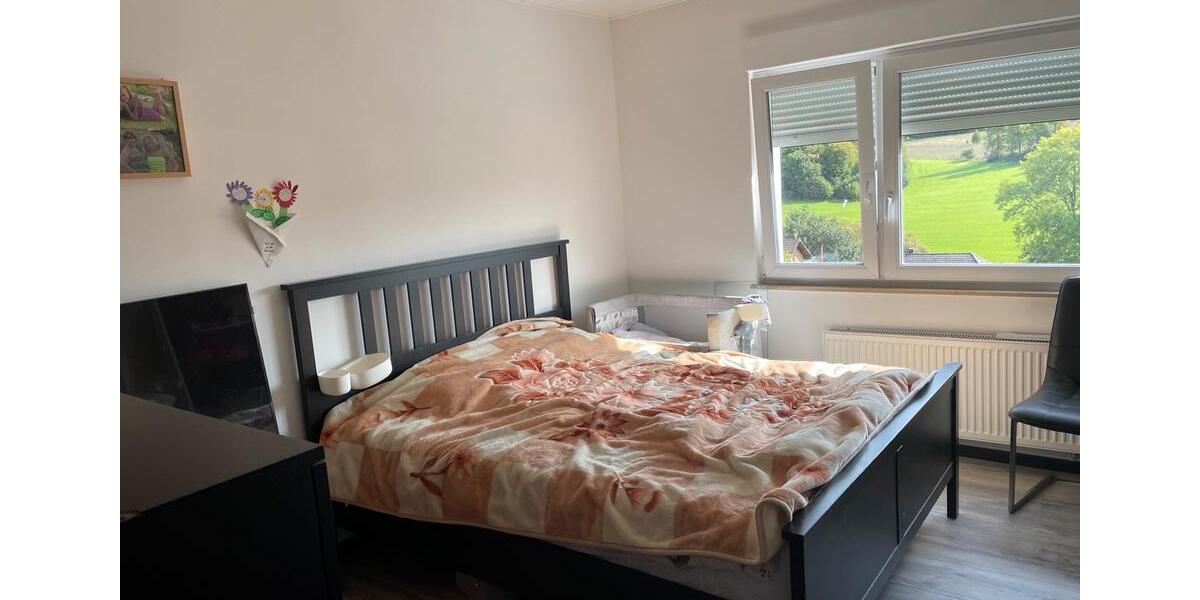 Etagenwohnung Reichshof - 3 Zimmer, 84 m&sup2;, 580&euro; | Angebot:27570459
