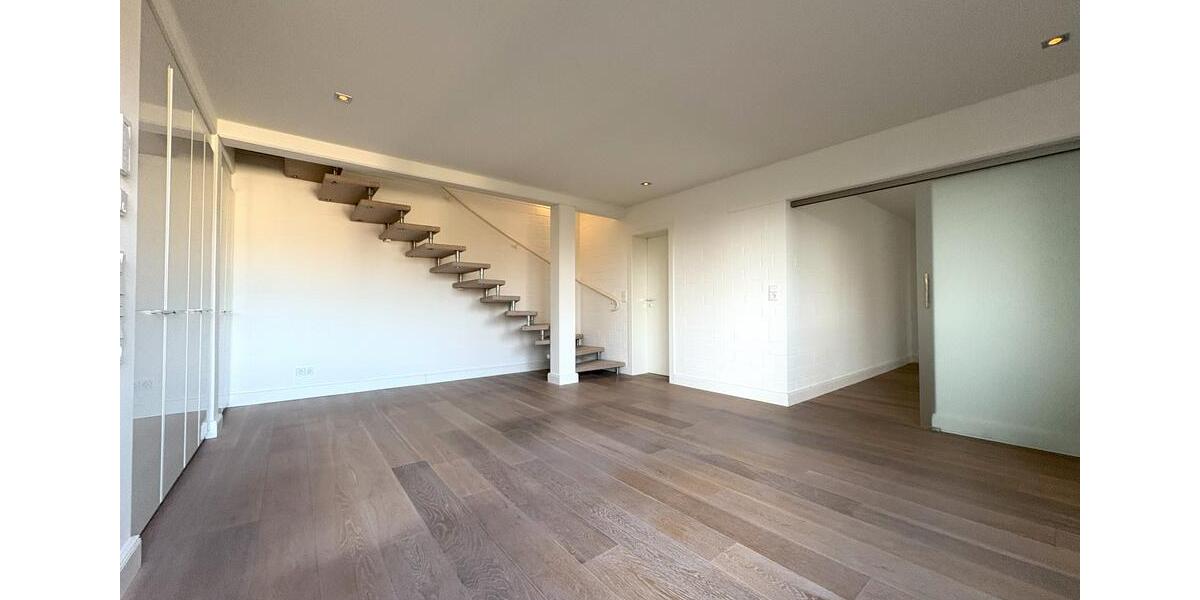 Etagenwohnung Lüdenscheid Othlinghausen - 3 Zimmer, 140 m&sup2;, 1.400&euro; | Angebot:25750103