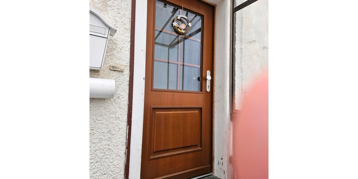 Etagenwohnung Gummersbach - 2 Zimmer, 60 m&sup2;, 650&euro; | Angebot:25947636