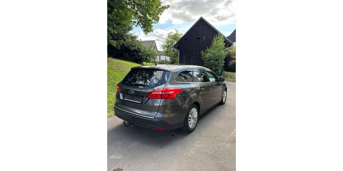 Ford Focus 99.870 km 8.900 &euro; Overath 51491