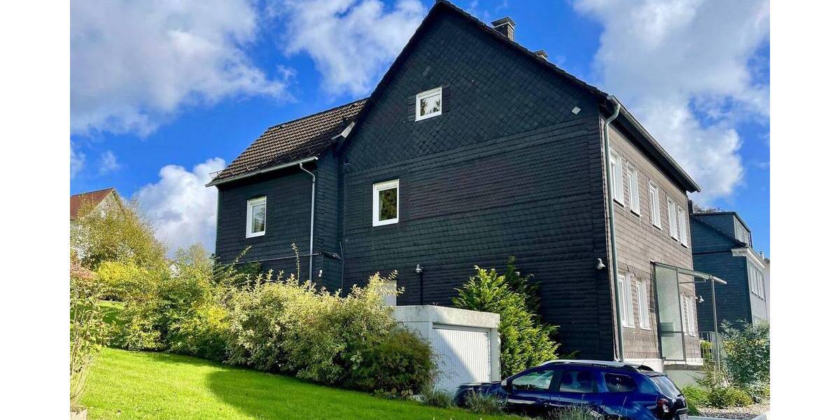 Mehrfamilienhaus, Wohnhaus Bergneustadt - 8 Zimmer, 176 m&sup2;, 260.000&euro; | Angebot:25691798