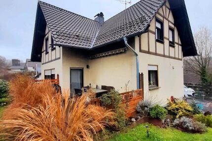 Haus Much - 8 Zimmer, 190 m&sup2;, 399.998&euro; | Angebot:19816180