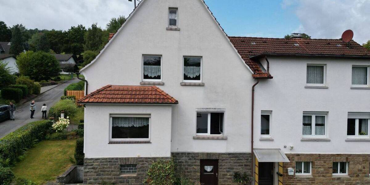Mehrfamilienhaus, Wohnhaus Wiehl Börnhausen - 4 Zimmer, 155 m&sup2;, 259.000&euro; | Angebot:25666271