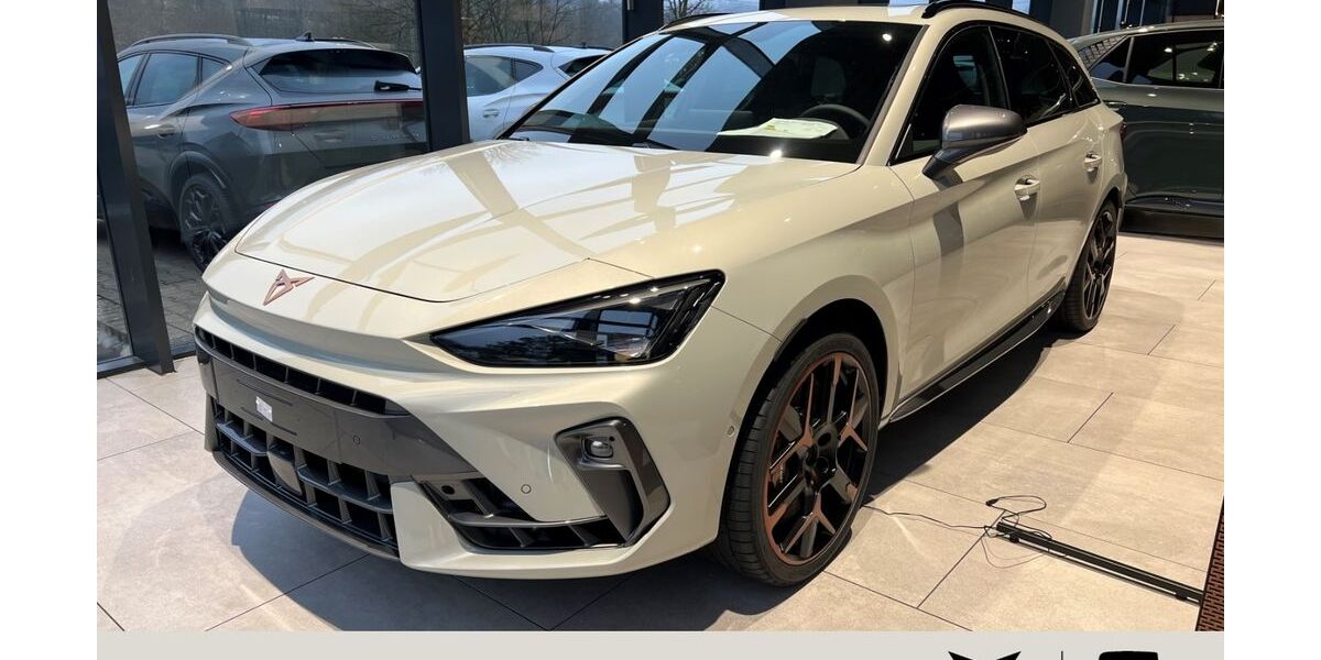 Cupra Leon 9.000 km 48.490 &euro; Gummersbach 51645