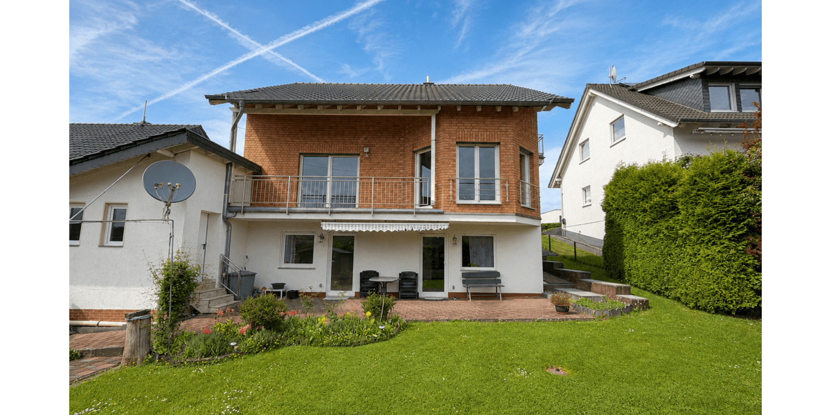 Mehrfamilienhaus, Wohnhaus Eitorf - 7 Zimmer, 270 m&sup2;, 549.000&euro; | Angebot:26874960