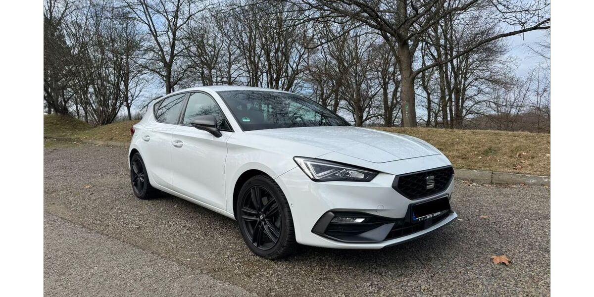 Seat Leon 110.400 km 18.299 &euro; Radevormwald 42477