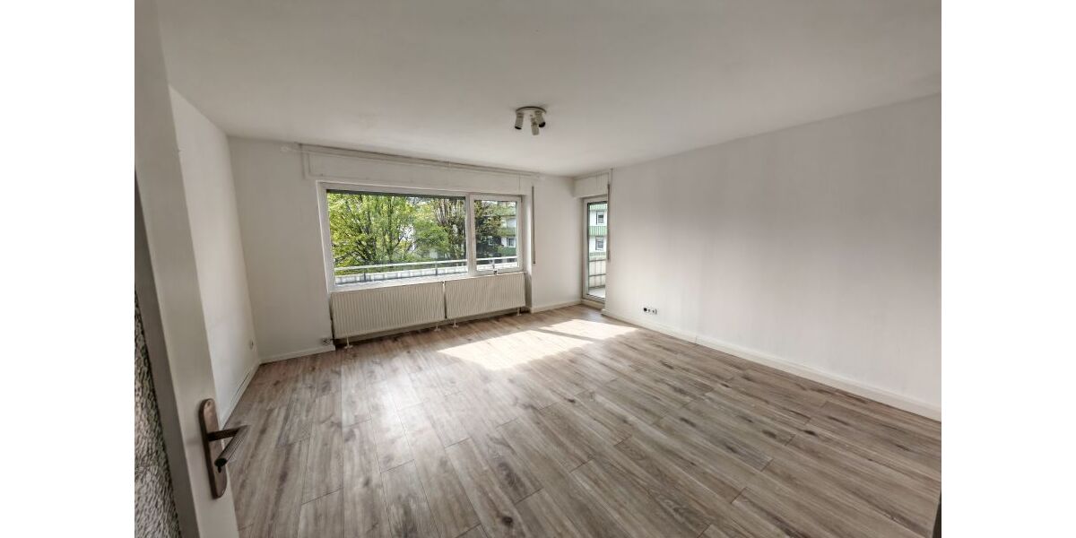 Provisionsfrei* Lichtdurchflutete 3-Zimmer-Wohnung mit zwei Balkonen - Etagenwohnung Gummersbach Hesselbach | Angebot:27260040