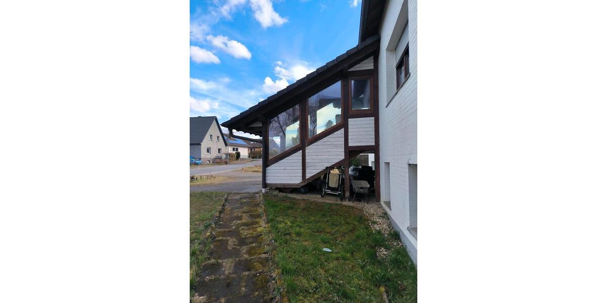 Einfamilienhaus Windeck - 15 Zimmer, 370 m&sup2;, 350.000&euro; | Angebot:26007677
