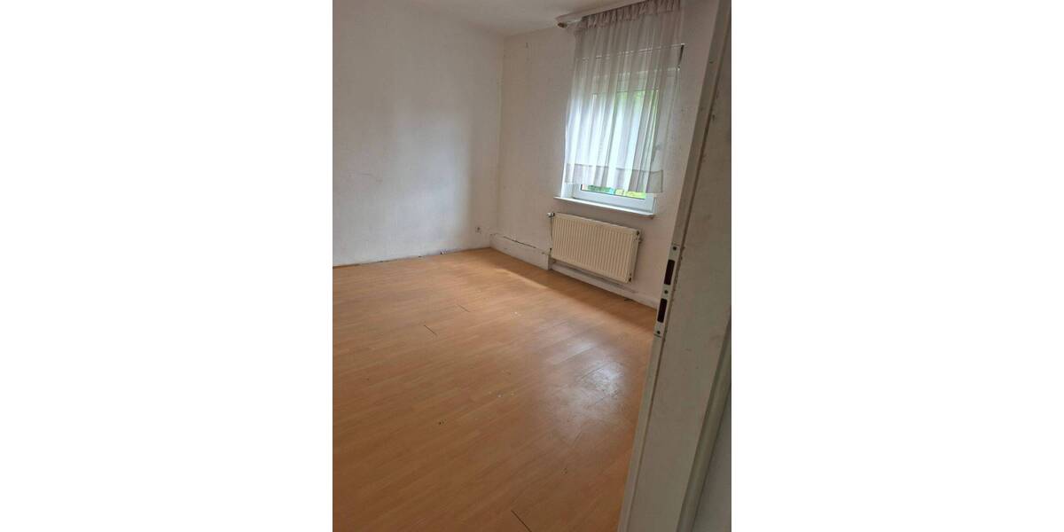 Doppelhaushälfte Lüdenscheid Staberg - 5 Zimmer, 168 m&sup2;, 125.000&euro; | Angebot:26891477
