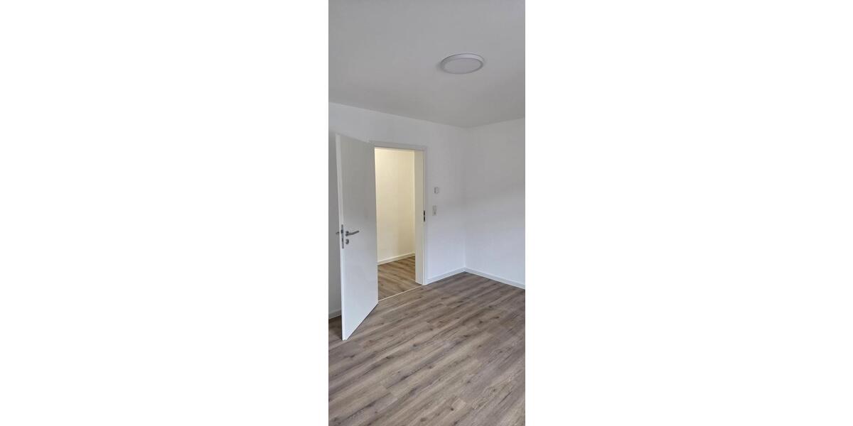 Etagenwohnung Morsbach - 4 Zimmer, 77 m&sup2;, 700&euro; | Angebot:25964005