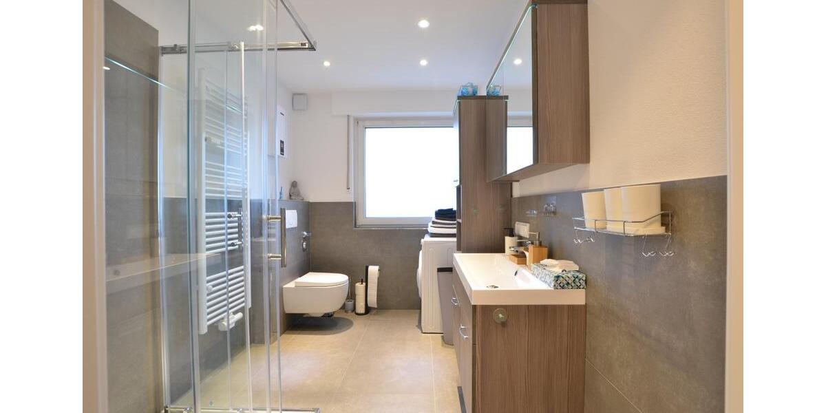 Hochparterre Waldbröl - 1 Zimmer, 35 m&sup2;, 660&euro; | Angebot:25370623