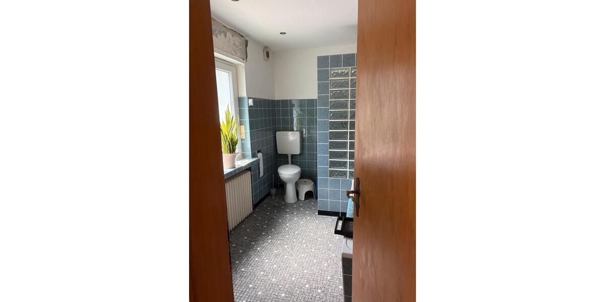 Einfamilienhaus Olpe - 10 Zimmer, 130 m&sup2;, 360.000&euro; | Angebot:27108859