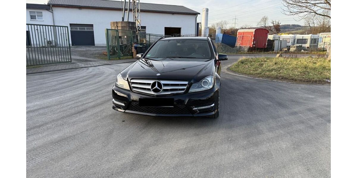 Mercedes-Benz C 250 198.000 km 10.899 &euro; Eitorf 53783