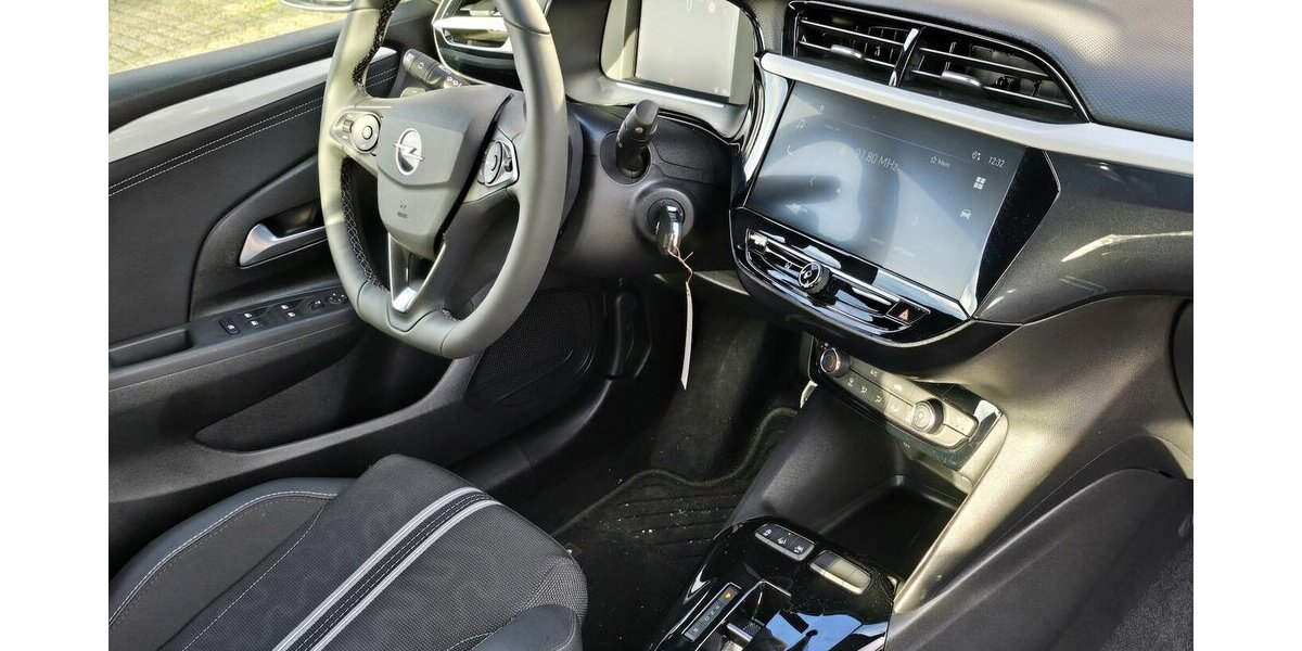 Opel Corsa GS Automatik|Winterpaket|ACC|Kamera 16.440 km 18.850 &euro; Wermelskirchen 42929