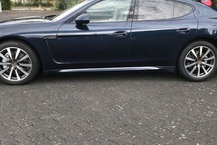 Porsche Panamera 132.000 km 29.950 &euro; Wenden 57482