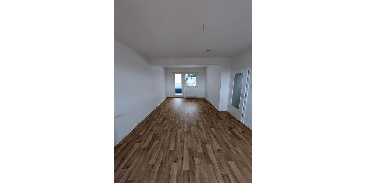 Etagenwohnung Lüdenscheid Staberg - 3 Zimmer, 72 m&sup2;, 422&euro; | Angebot:25257003