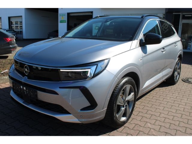 Opel Grandland (X) 26.800 km 22.470 &euro; Attendorn 57439