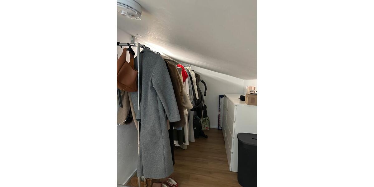 Dachgeschoßwohnung Lüdenscheid Staberg - 1.5 Zimmer, 45 m&sup2;, 472&euro; | Angebot:25962566