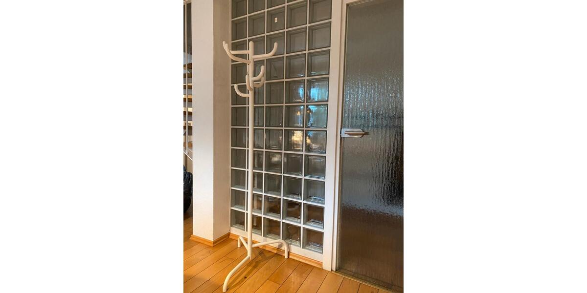 Etagenwohnung Gummersbach Hepel - 3 Zimmer, 140 m&sup2;, 1.180&euro; | Angebot:25719971