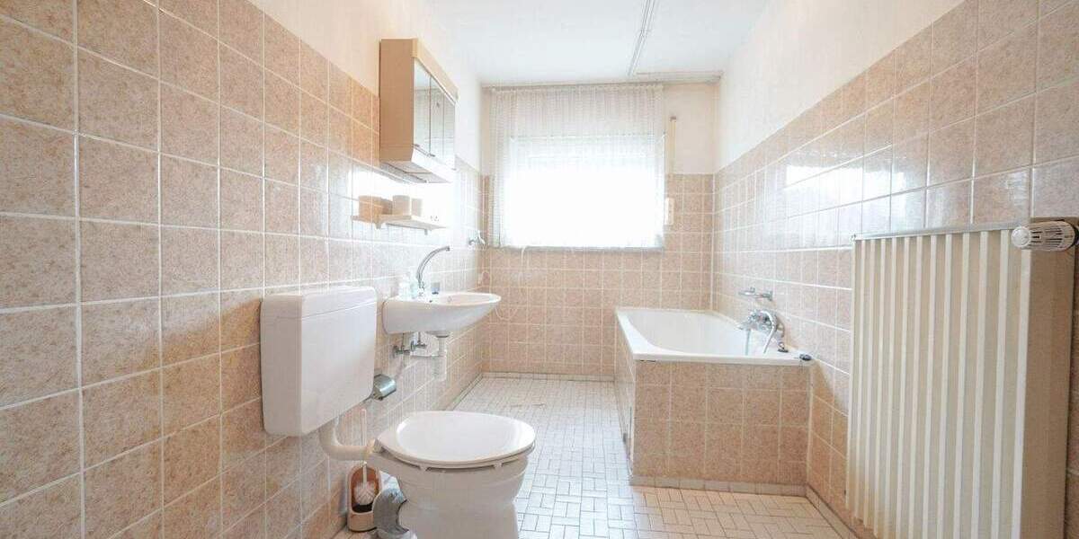 Einfamilienhaus Freudenberg Oberholzklau - 7 Zimmer, 189 m&sup2;, 297.000&euro; | Angebot:25688499