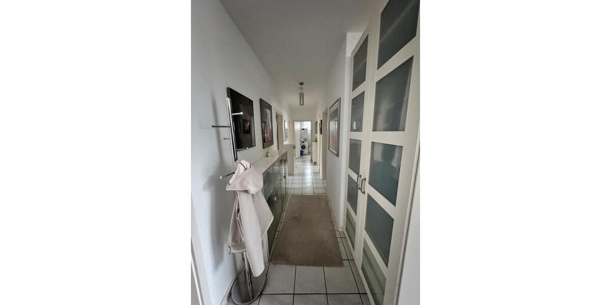 Bungalow Nümbrecht - 4 Zimmer, 114 m&sup2;, 300.000&euro; | Angebot:26702155