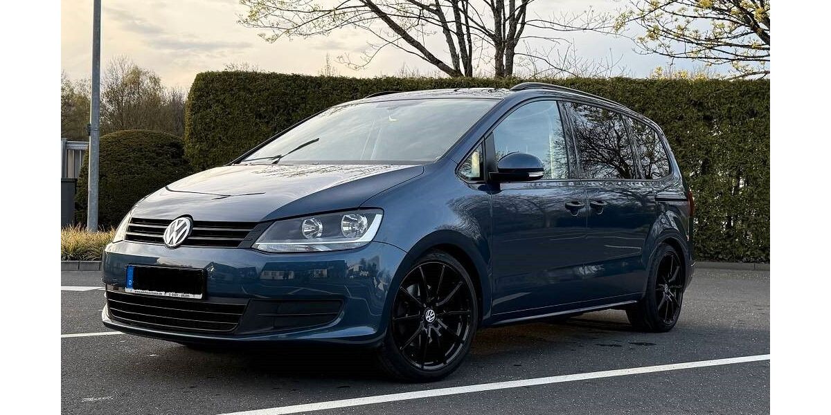 VW Sharan 114.220 km 19.500 &euro; Much 53804