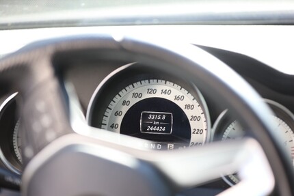 Mercedes-Benz C 180 244.428 km 4.900 &euro; Wiehl 51674