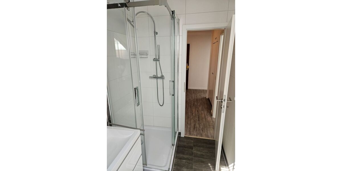 3 Zimmer, Küche, Dusch-Bad - Dachgeschoßwohnung Lüdenscheid Brügge | Angebot:27120087