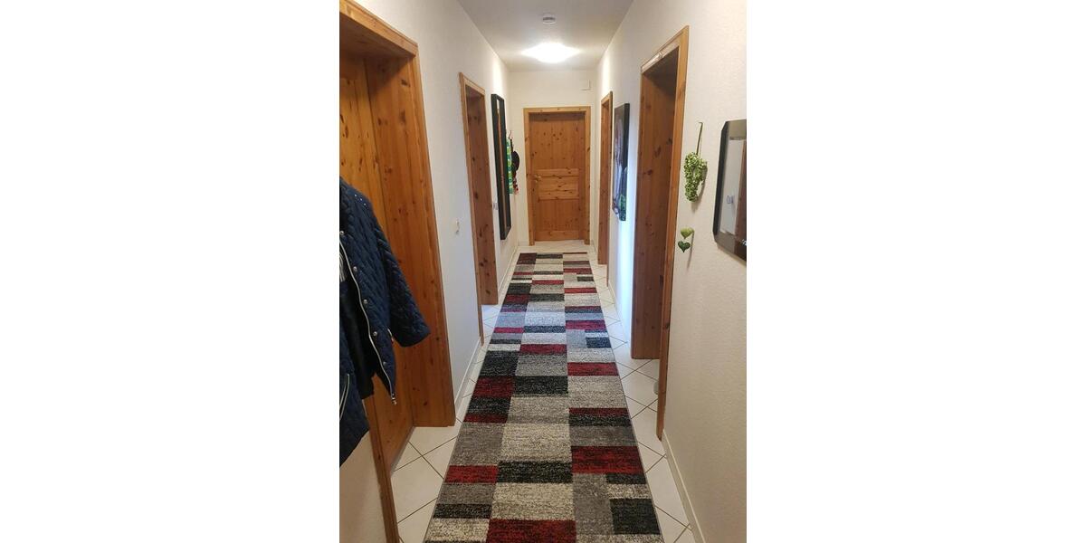 Etagenwohnung Waldbröl - 3 Zimmer, 80 m&sup2;, 680&euro; | Angebot:25944944