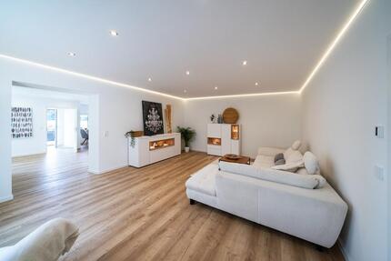 Wohnung Meinerzhagen - 2 Zimmer, 100 m&sup2;, 1.200&euro; | Angebot:25918617