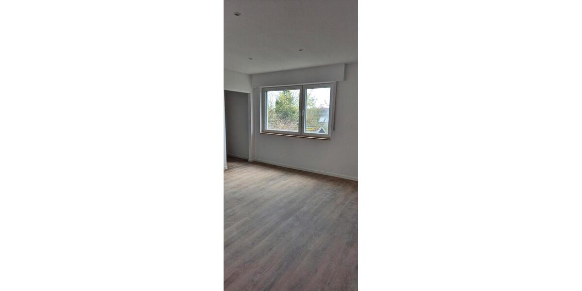 Erdgeschoßwohnung Ruppichteroth - 3 Zimmer, 94 m&sup2;, 1.480&euro; | Angebot:27550572