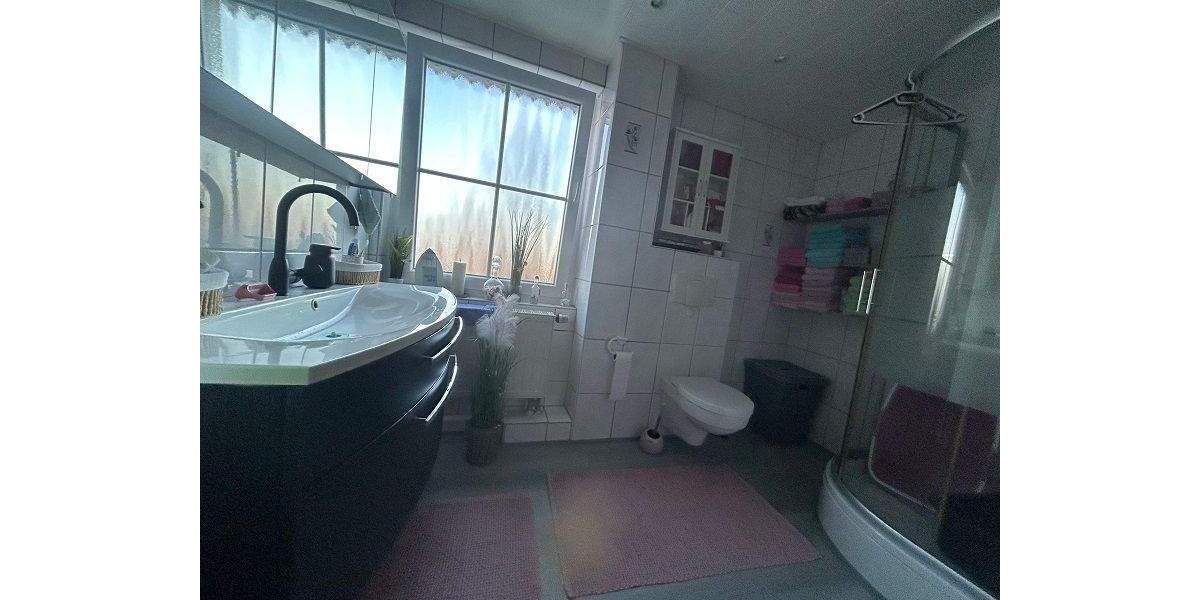 Reihenmittelhaus Lüdenscheid - 1 Zimmer, 150 m&sup2;, 320.000&euro; | Angebot:25769113