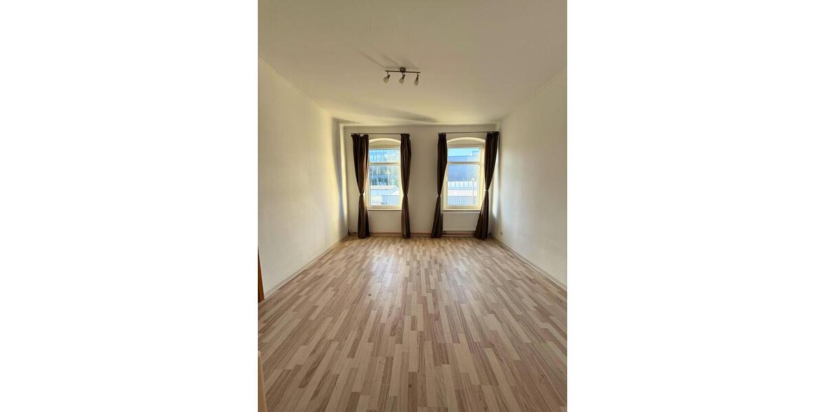 Etagenwohnung Meinerzhagen - 3 Zimmer, 100 m&sup2;, 1.000&euro; | Angebot:24330086