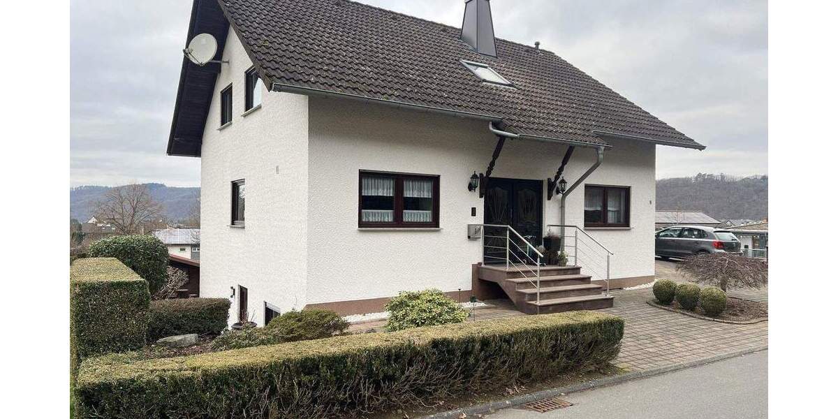 Einfamilienhaus Etzbach - 4 Zimmer, 140 m&sup2;, 420.000&euro; | Angebot:25797713