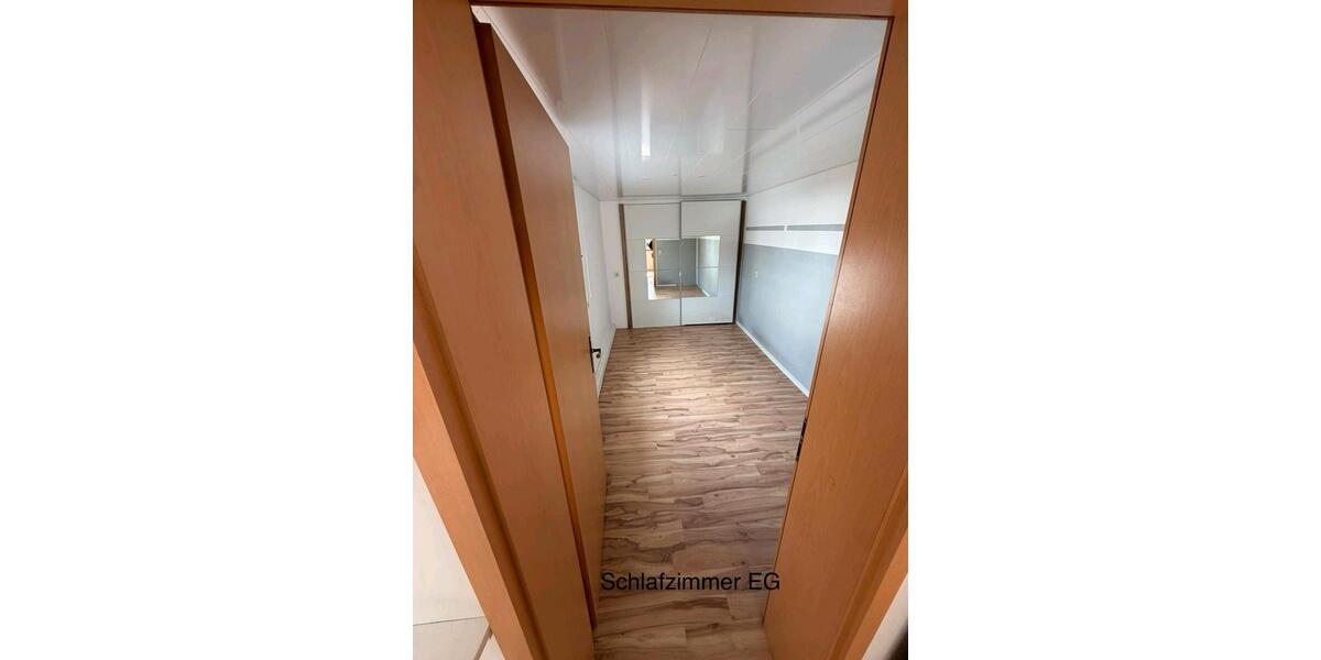 Einfamilienhaus Bergneustadt - 5 Zimmer, 130 m&sup2;, 245.000&euro; | Angebot:25547124