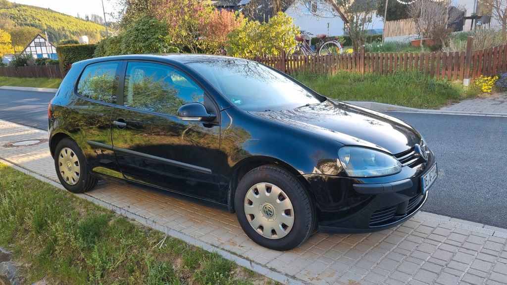 VW Golf 210.000 km 1.000 &euro; Attendorn 57439