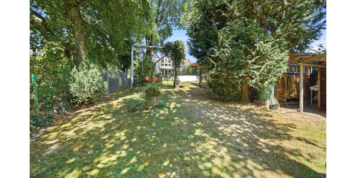 Mit 3D: Naturnah wohnen mit Freiraum – Charaktervolles Einfamilienhaus auf großzügigem Grundstück - Einfamilienhaus Wermelskirchen | Angebot:27350972