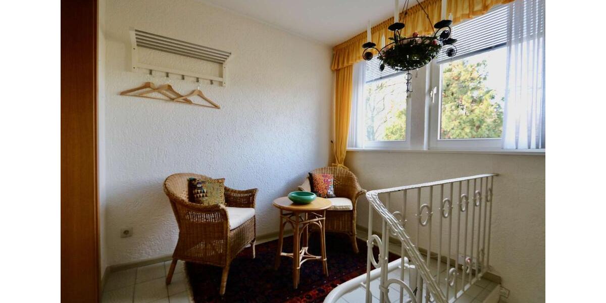 Etagenwohnung Overath - 3 Zimmer, 100 m&sup2;, 1.000&euro; | Angebot:24992525