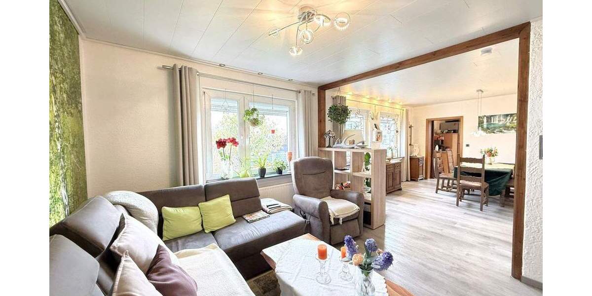 Einfamilienhaus Lindlar Linde - 7 Zimmer, 178 m&sup2;, 499.000&euro; | Angebot:25686915