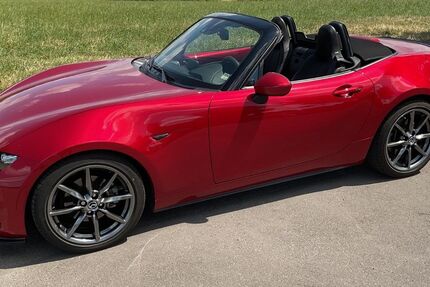 Mazda MX-5 29.000 km 22.500 &euro; Gummersbach 51647