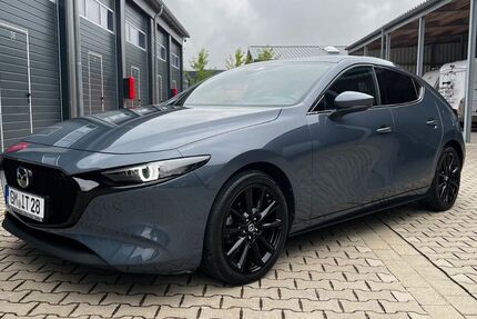 Mazda 3 106.000 km 16.900 &euro; Marienheide 51709